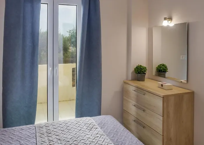 Sofia's Apts Apartment *