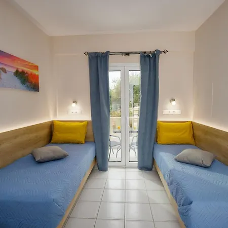 Sofia's Apts דירה *